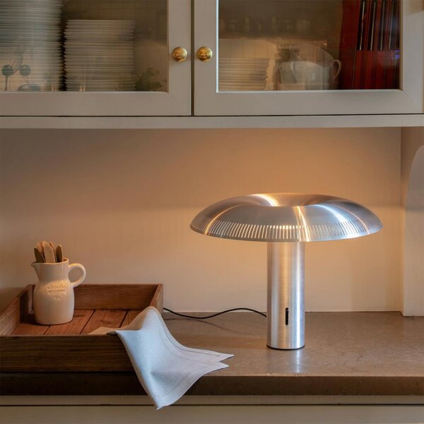 Wästberg designové stolní lampy Ilumina