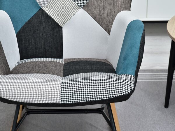 Křeslo Sibyla (patchwork + buk + bílá). Akce -15%