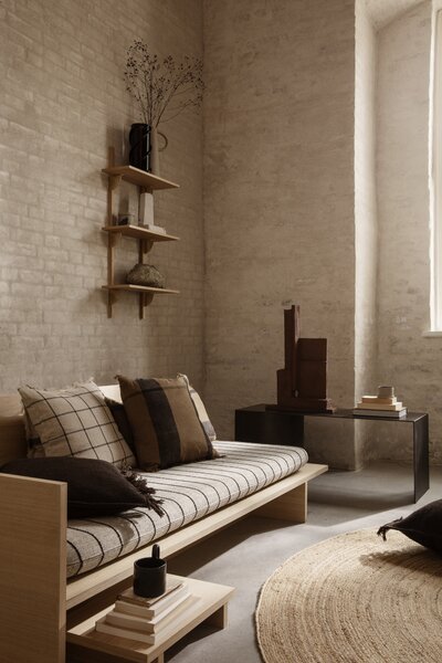 Ferm Living designové nástěnné police Sector Shelf Triple Narrow