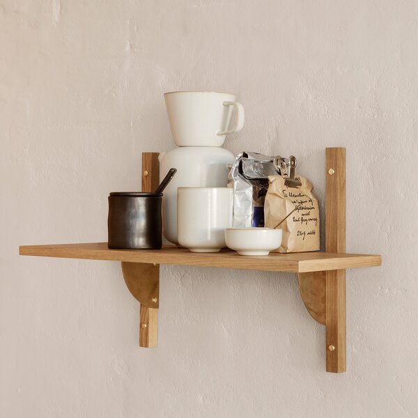 Ferm Living designové nástěnné police Sector Shelf Single Narrow