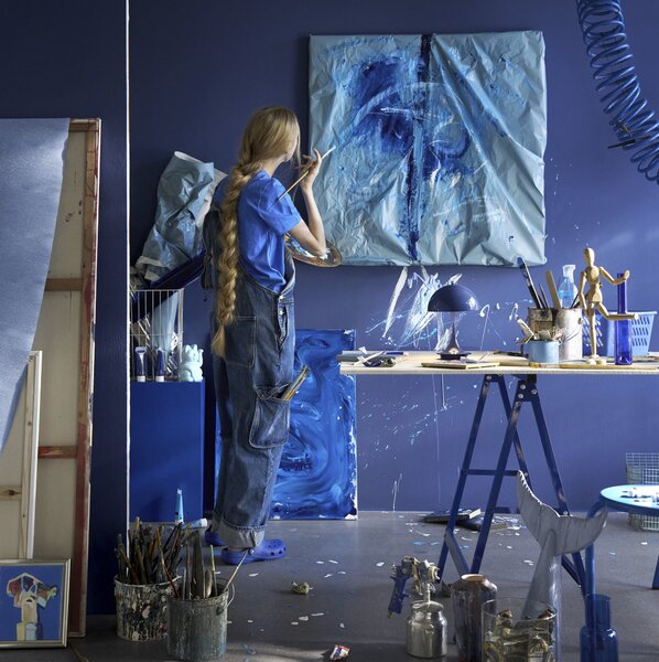 LOUIS POULSEN Přenosná lampa Panthella 160, Opaque indigo blue