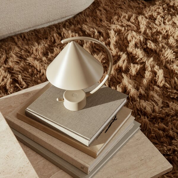 Ferm Living designové stolní lampy Meridian Lamp