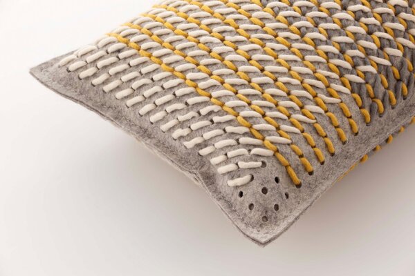 GAN designové polštáře Geo (61 x 36 cm)