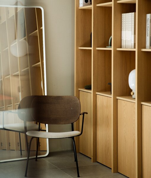 Audo Copenhagen designové zrcadla Norm Floor Mirror