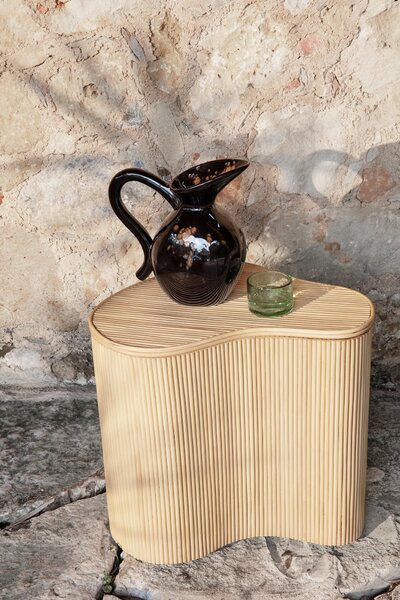 Ferm Living 1104265292 Stolek Isola s úložným prostorem