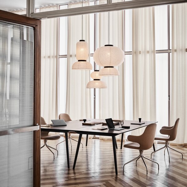 &Tradition designové závěsné lampy Formakami JH3