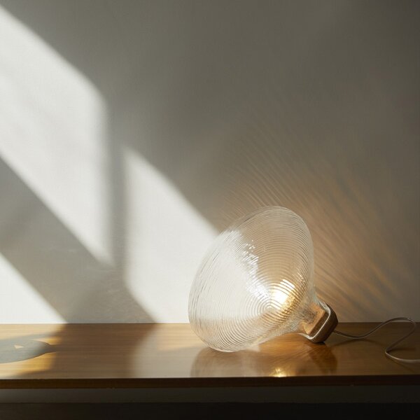 Petite Friture designové stojací a stolní lampy Tidelight