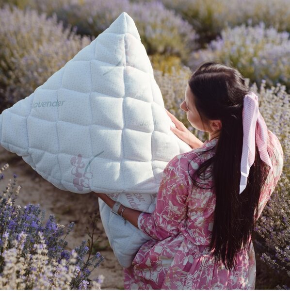Polštář prošívaný antialergický 70 x 90 cm Lavender EMI 1+1 ZDARMA