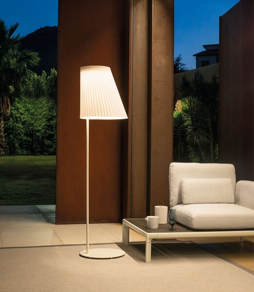 Emu designové stojací lampy Cone Rechargeable Floor Lamp