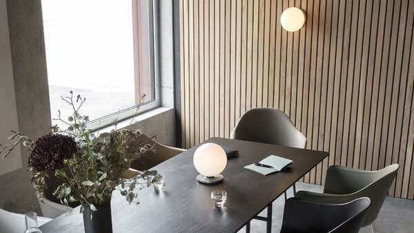 Audo Copenhagen designová závěsná/nástěnná svítidla TR Bulb Ceiling/Wall Lamp