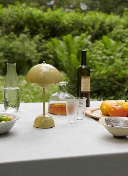 &Tradition designové stolní lampy Flowerpot Table VP9