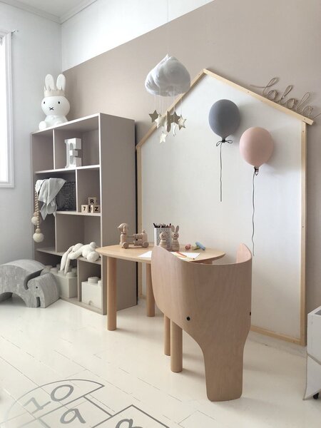 EO designové dětské stoličky Elephant Chair