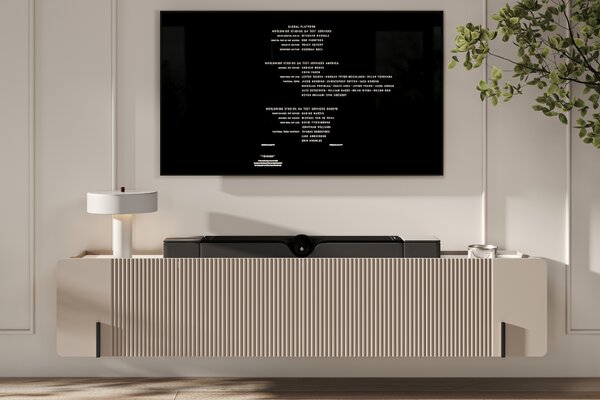 Závěsný TV stolek Malmi 200 cm - kašmírový / crema bianca / černý