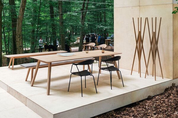 Prostoria designové stojanové věšáky Simetria Coat Stand