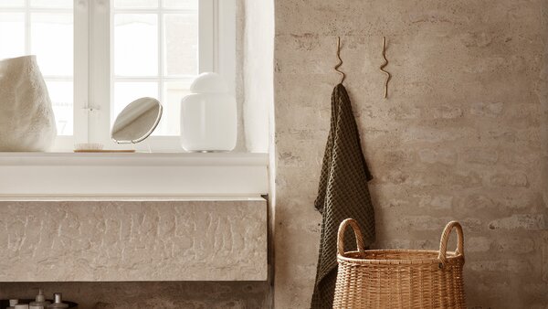 Ferm Living designové nástěnné věšáky Curvature Single Hook