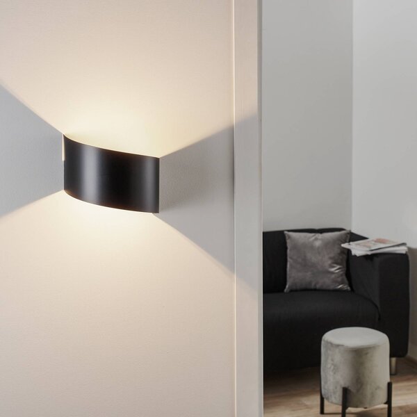 EMIBIG LIGHTING Nástěnné světlo Vero z lakované oceli, černé, stmívatelný, Černá, Obývací pokoj / jídelna, kov, Moderní