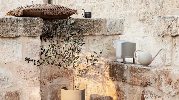 Ferm Living designové konve Orb Watering Can