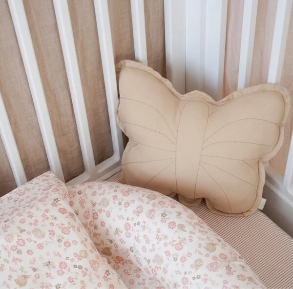 Cam Cam Copenhagen Bavlněný polštář Butterfly - Latte CC104