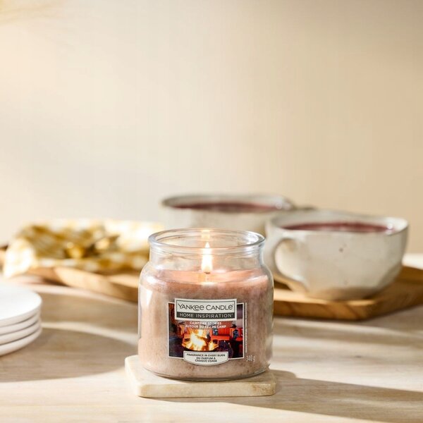 Parafínová vonná svíčka CAMPFIRE STORIES Yankee Candle 1 ks