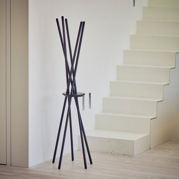 Jan Kurtz designové stojanové věšáky Walk