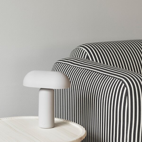 Normann Copenhagen designové stolní lampy Porta Table Lamp