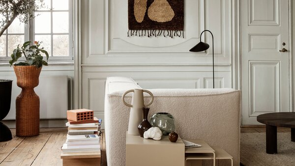 Ferm Living designové stojany na květináče Agnes Plant Stand Tall