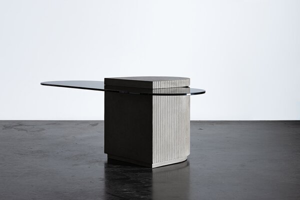 Lyon Beton konferenční stoly Strut Square Coffee Table