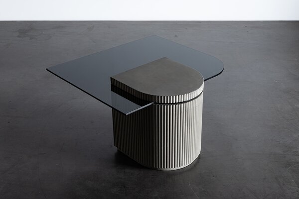 Lyon Beton konferenční stoly Strut Square Coffee Table
