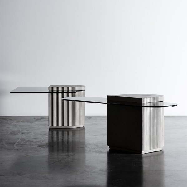 Lyon Beton konferenční stoly Strut Square Coffee Table