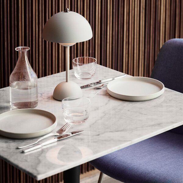 &Tradition designové židle Rely Chair HW6 - HW10
