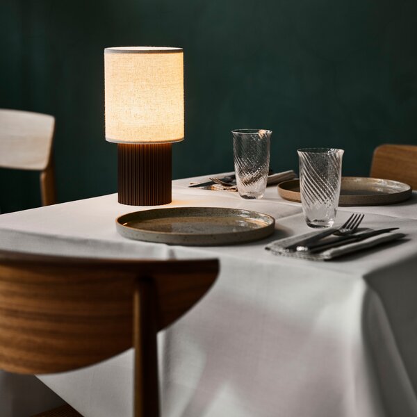 &Tradition designové stolní lampy Manhattan SC52