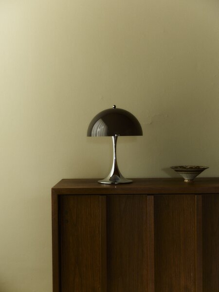 Přenosná lampa Panthella 250 V3 Opal Brown / Chrome