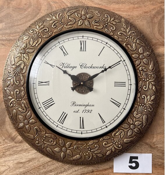 Nástěnné hodiny Ø 45 cm