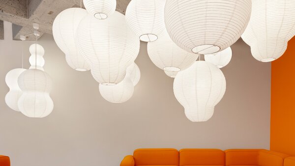 Normann Copenhagen designová závěsná svítidla Puff Lamp Bulb