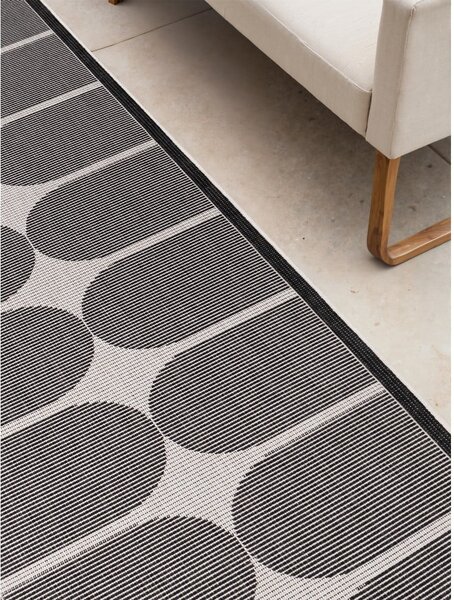Černobílý vnitřní a venkovní běhoun 80x250 cm Duet Bowen – NORTHRUGS