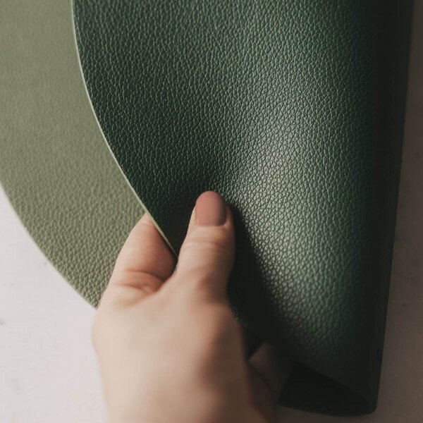 Oboustranné prostírání Star Green Ø 35 cm