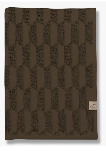 Tmavě hnědý bavlněný ručník 50x95 cm Geo – Mette Ditmer Denmark