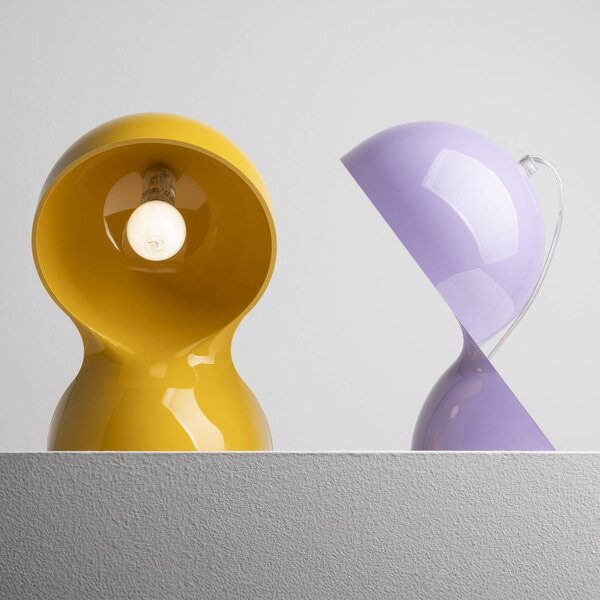 Artemide Stolní lampa Dalú, žlutá, výška 26 cm, plast, Žlutá / oranžová, Obývací pokoj / jídelna, Plast, Design
