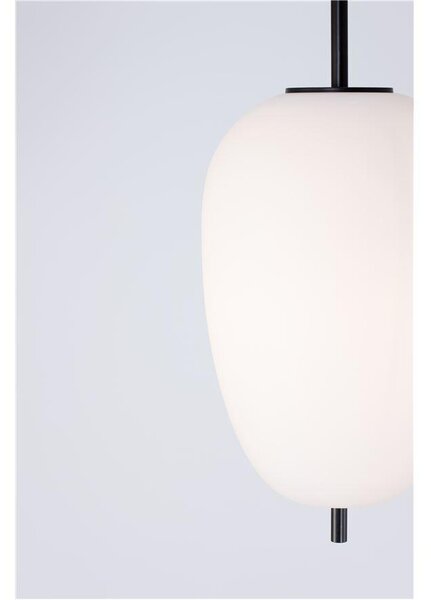 Nova Luce Závěsné svítidlo LATO černý kov a opálové sklo E27 1x12W