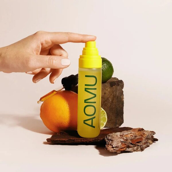 AOMU Happy Body Mist přírodní mlha pro lepší náladu Objem: 10 ml