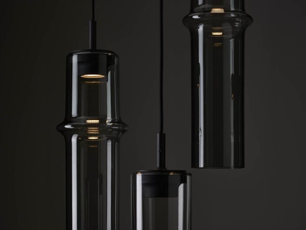 Brokis Designové závěsné svítidlo Bamboo forest down L, PC1331 Stmívání, řízení: ON/OFF (bez stmívání), Barva skla: Hnědá kouřová - transparentní sklo, Povrchová úprava baldachýnu: Kov - černý matovaný komaxit se strukturou