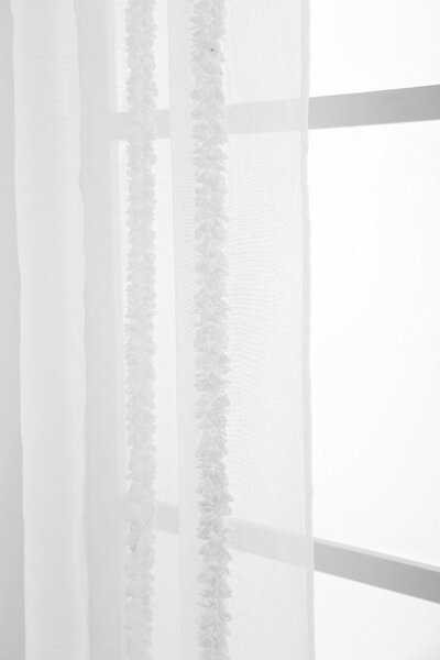 Bílý závěs TASMA se vzorem 140x250 cm Zavěšení: Kovové kroužky