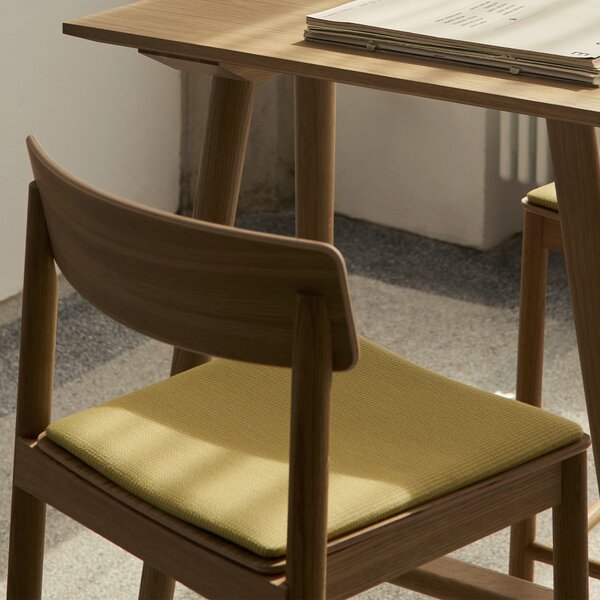&Tradition designové barové židle Betty Bar Chair TK16