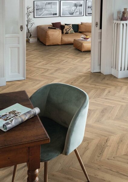 Egger Kingsize Dub Rillington tmavý EL203F