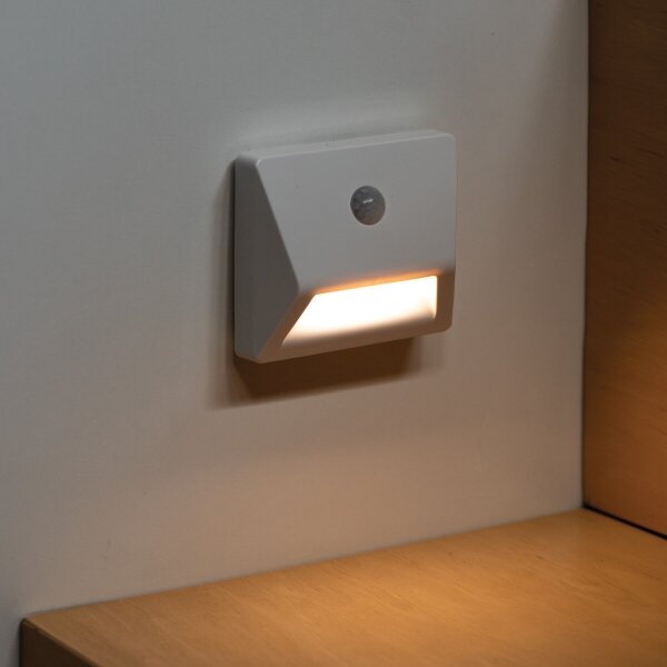 Kanlux 37392 - LED Vestavné svítidlo se senzorem LED/0,3W/3xAAA IP54 bílá