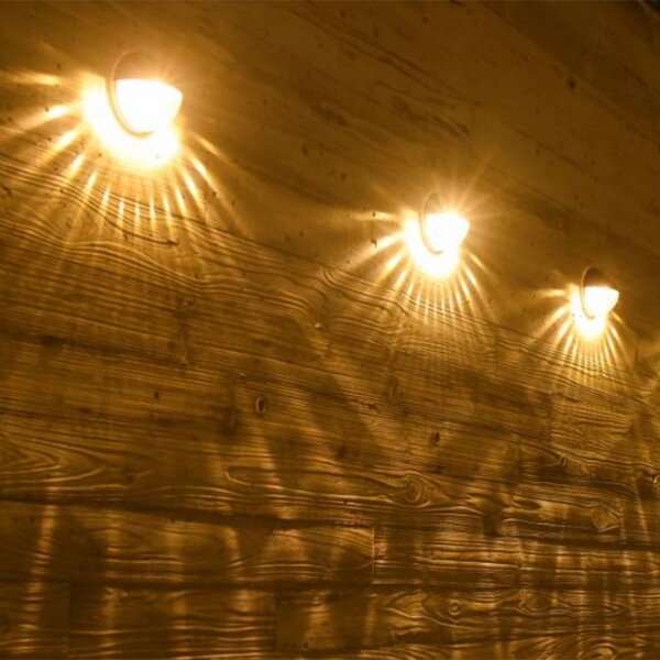 Aigostar - LED Solární nástěnné svítidlo LED/2W/1,2V černá 2700K IP44