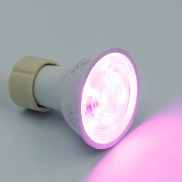 LED RGBW Stmívatelná žárovka GU10/4,5W/230V 2700-6500K Wi-Fi Tuya