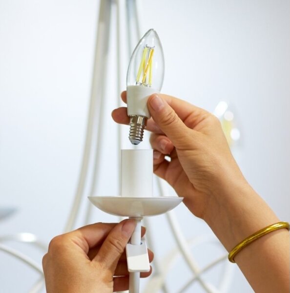 LED Stmívatelná žárovka C35 E14/4,9W/230V 2700-6500K CRI 90 Wi-Fi - WiZ