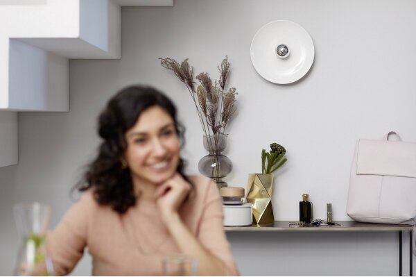 LED Žárovka se zrcadlovým vrchlíkem DECO Philips P45 E14/4W/230V 2700K