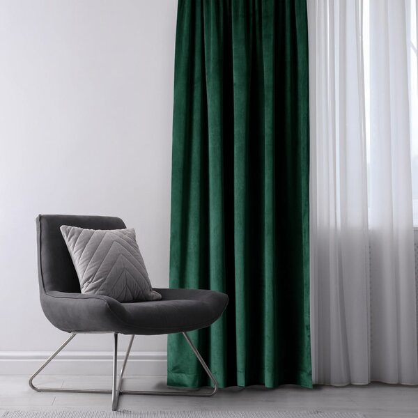 Tmavě zelený sametový dimout závěs 140x245 cm Eyelets – Restilo